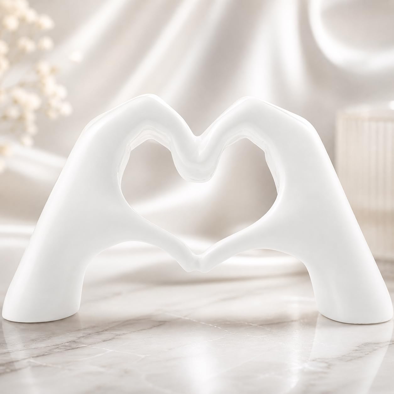 Heart Hands Sculpture White — PT04