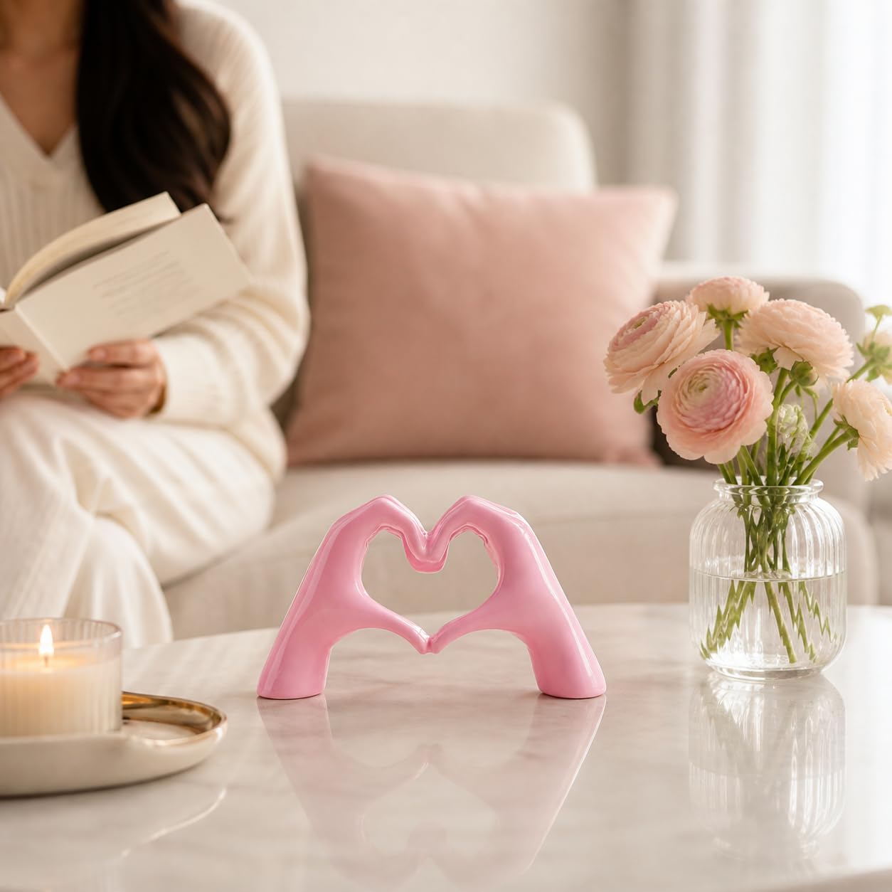 Heart Hands Sculpture Pink — PT04